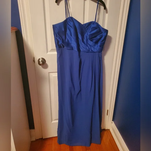 BLUE DRESS - Picture 1 of 2